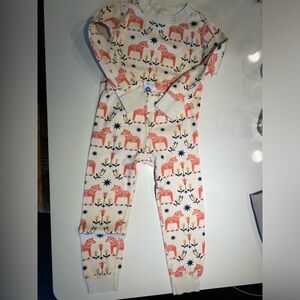Hanna Andersson Dala horse pajamas 4T